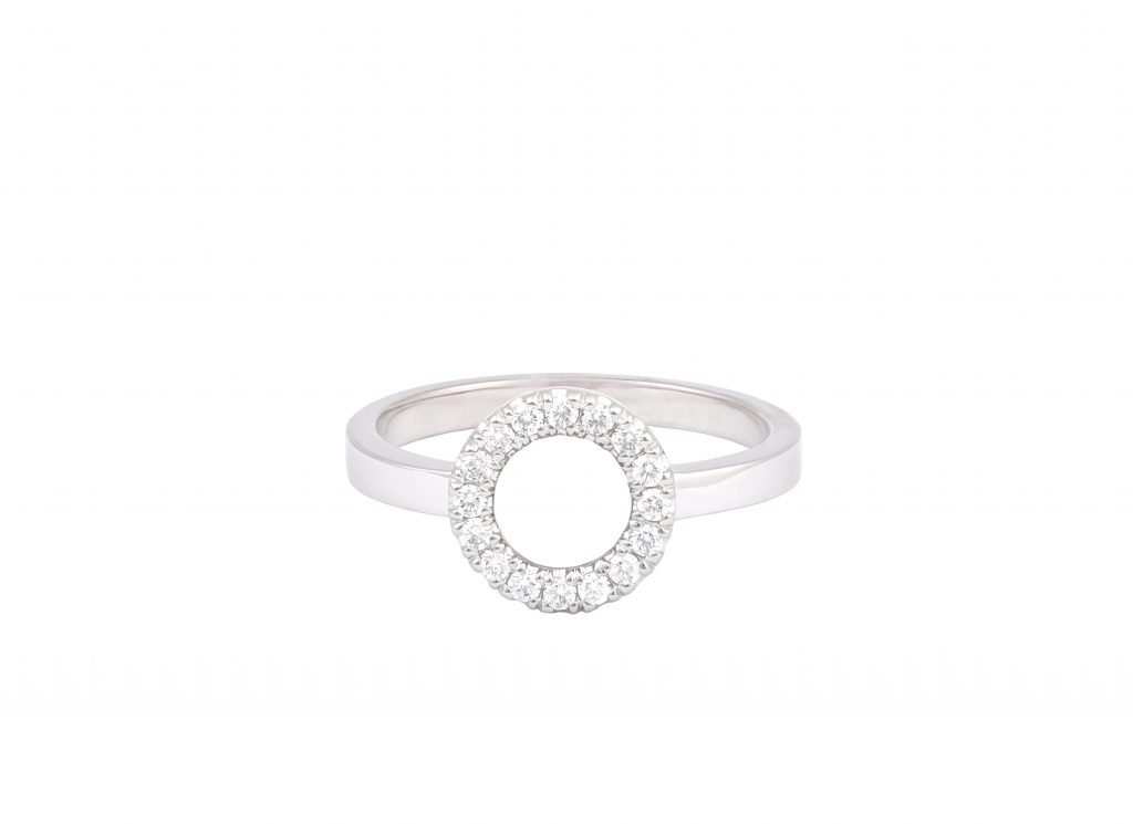 Prsten kolečko osázené diamanty Prsten kolečko osázené diamanty